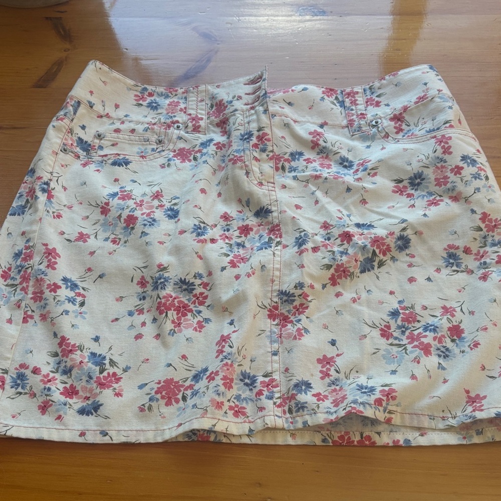 LOFT Floral Mini Skirt in Red and Blue